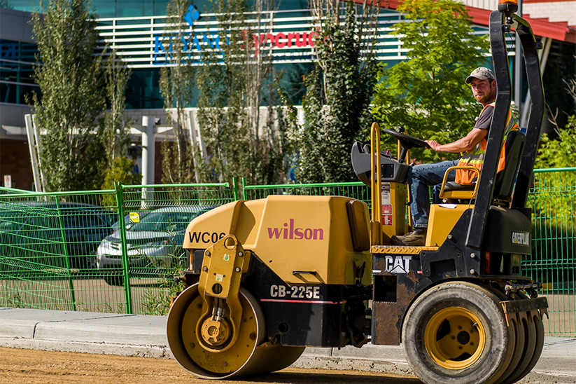 Wilson_Careers_SideBG